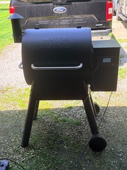 Traeger Pro 575 WiFIRE Pellet Grill OBO