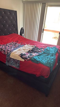 Women dresses