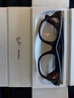 Ray-Ban Meta Glasses