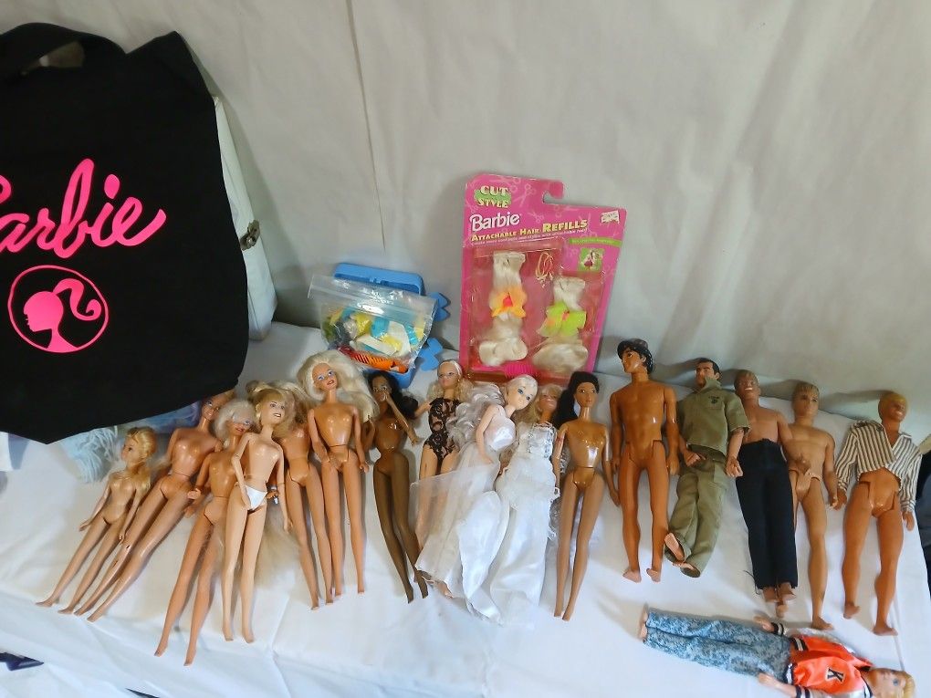 Huge Vintage Lot of BARBIE dolls, Ken Dolls, Tons Of Clothes, Accessories, So Much More!