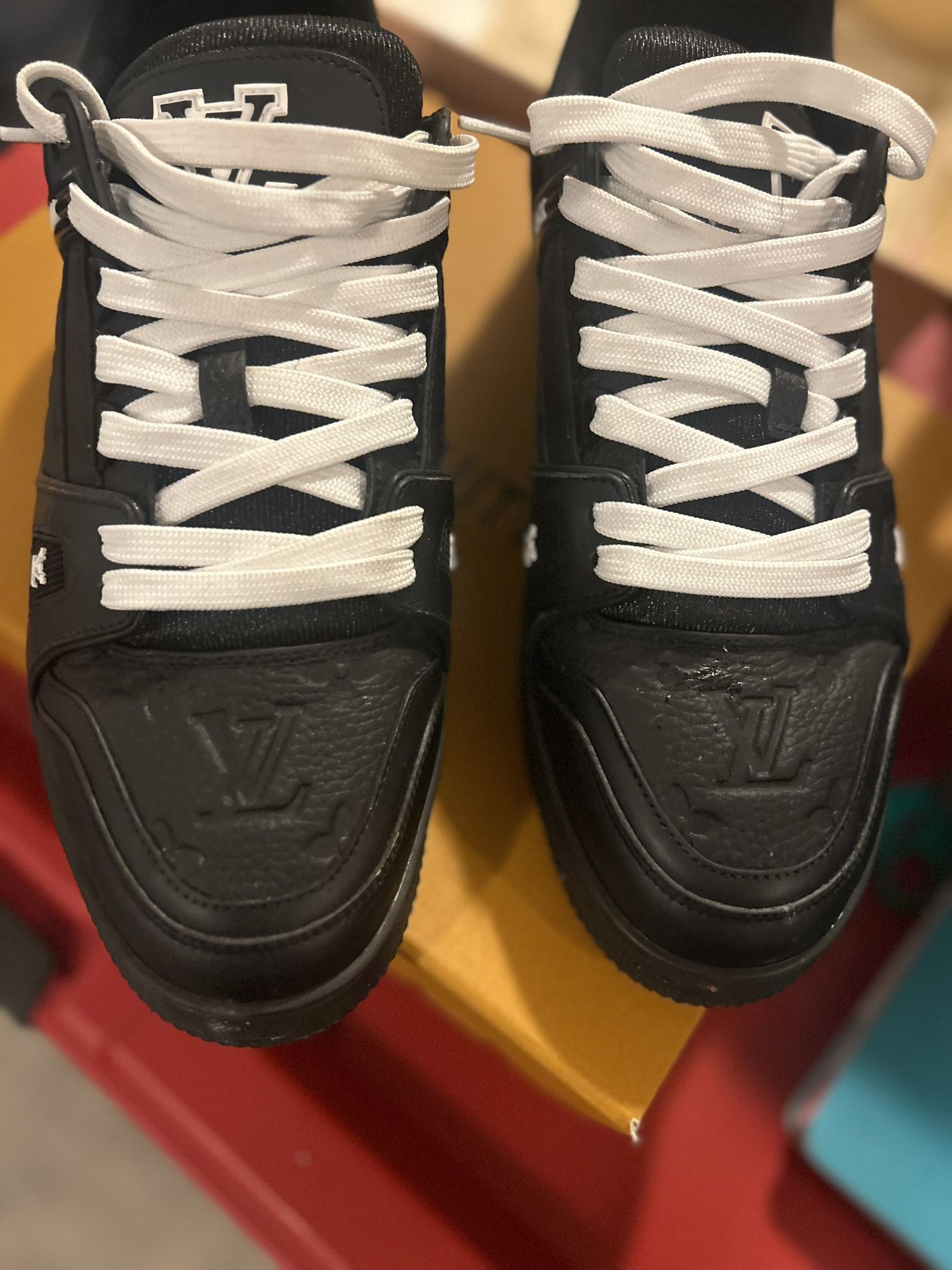 Lv Trainers 