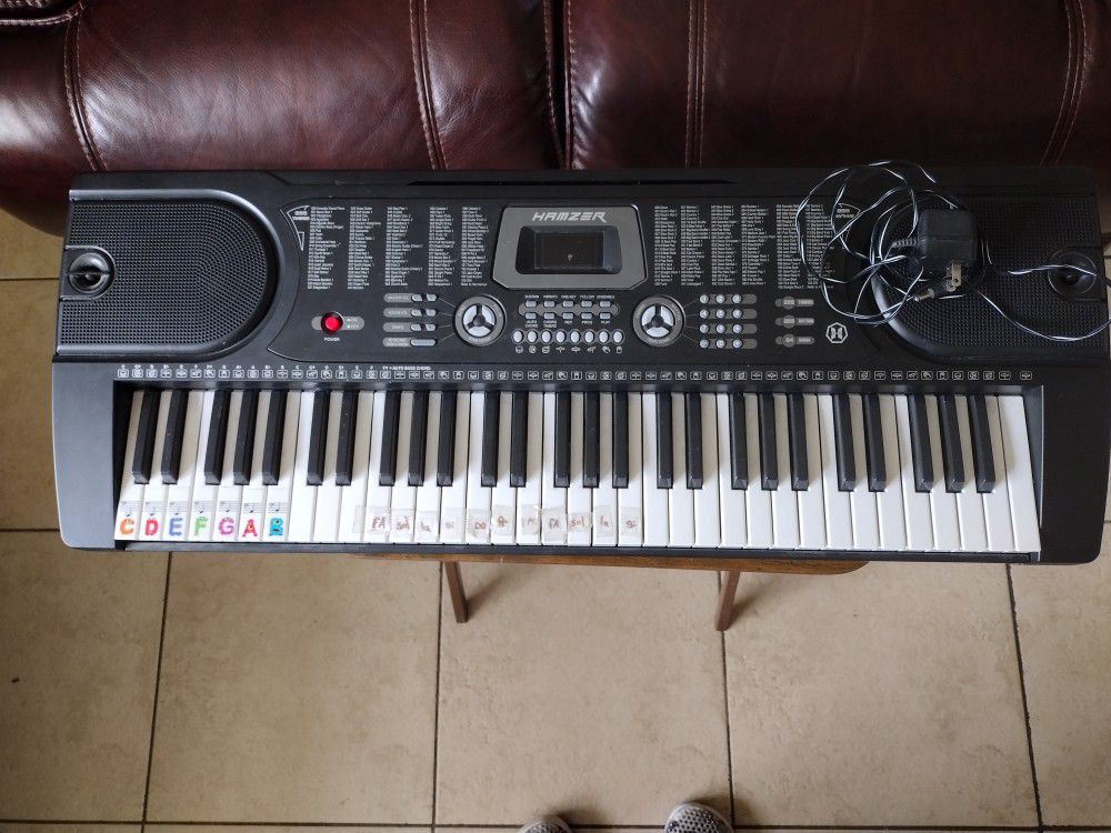 Selling A 61- Keys , Portable Keyboard With Power Cord.Excellent Condition!