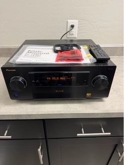*Mint* Pioneer Elite SC-LX701 Receiver