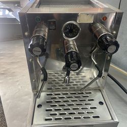 Astra Milk & Beverage Steamer For Coffee Shops, Restaurants , And Juices Bars