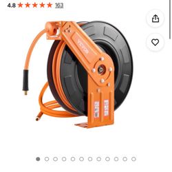 VEVOR Retractable Air Hose Reel 3/8 IN x 100 FT Rubber Air Hose Reel Max 300 PSI