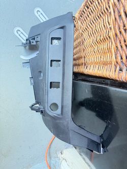 2017 Toyota Tacoma Center, Dash