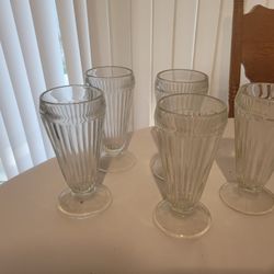 Vintage 16 ounce Cups!
