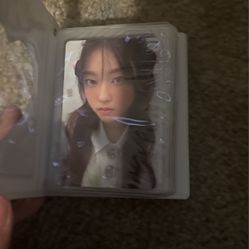 haerin photo card