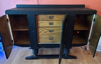 Buffet, hutch, cabinet, media center