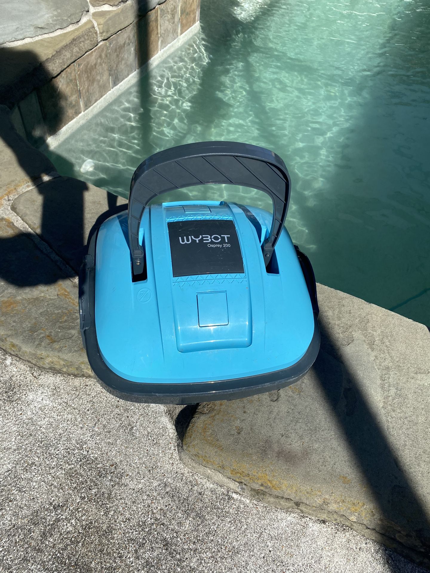 Pool cleaner robot