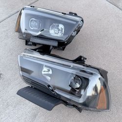 11 to 14 Dodge Charger LED Projector Switchback Headlights