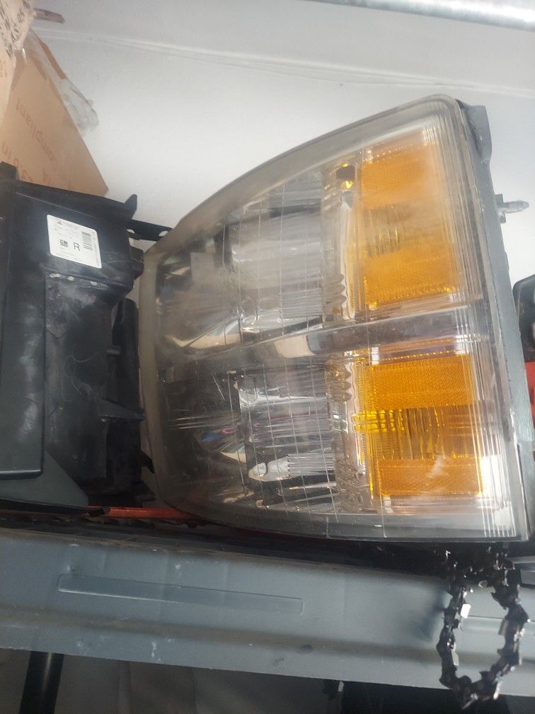 2011 Chevy Headlight Assembly