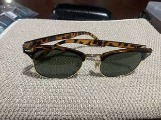 Sunglasses (7) $2.00 each *New