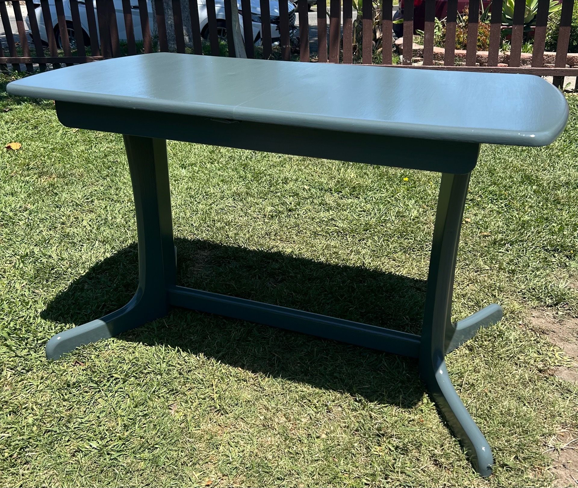 Kitchen table