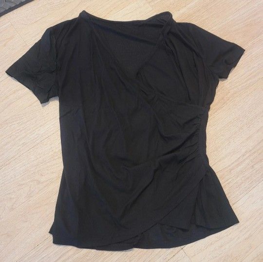 Women's Short Sleeve Shirt Blouse Size Small Wrap Front Black