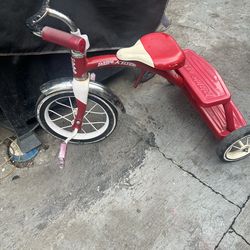 Bike for toddler Tully and Monterey Rd SJ CA 95112.