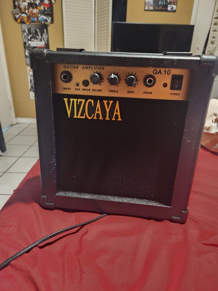 Vizcaya Ga Electric Guitar Combo Amplifier