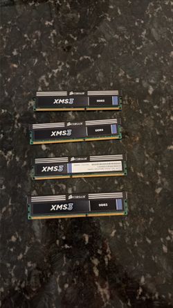 DDR3 Ram Sticks