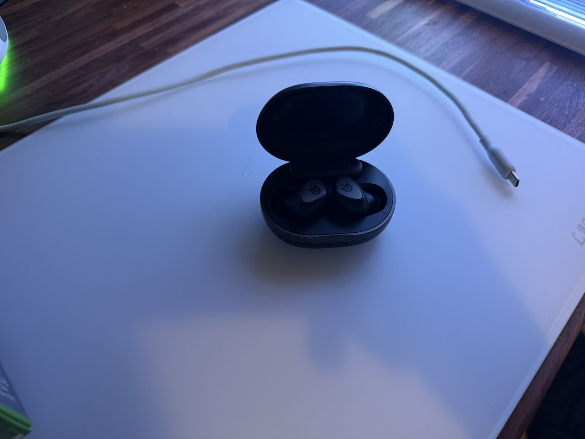 SteelSeries Arctis Gamebuds Wireless Gaming Headphones