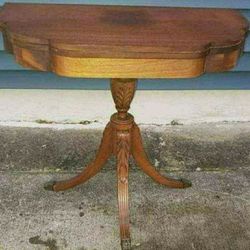 Vintage Flip Top Card Table / Entry Table - Unique
