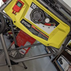 RYOBI 15 Amp 10 in. Expanded Capacity Portable Corded Table Saw With Rolling Stand

Used-like New