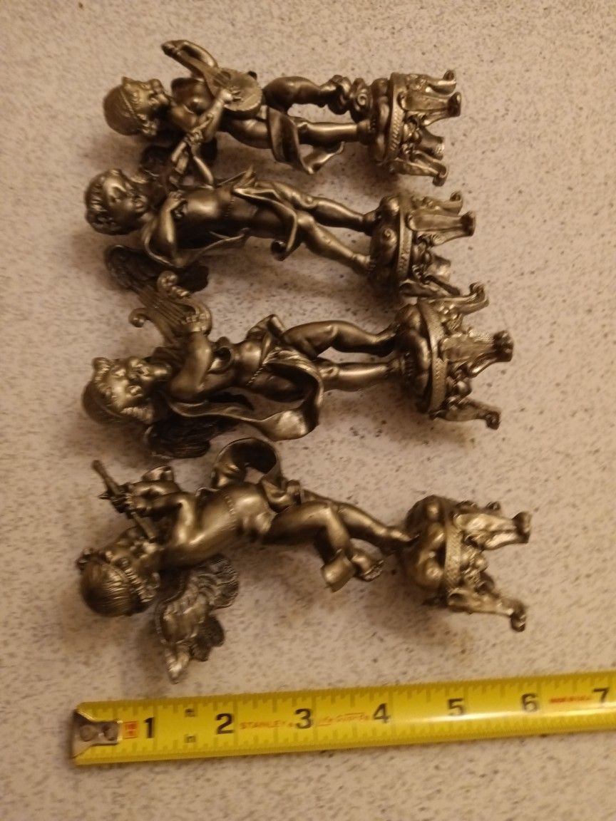 Set Of 4 Cherubs Figurines