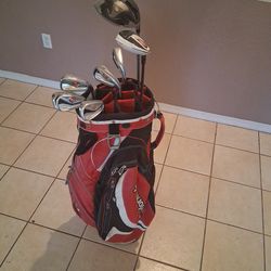 Taykormade r 11 irons 3 wood driver and bag