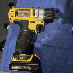 DeWalt 12V Screwdriver 