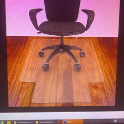 Plastic Mat For Office Cajuns In Wood Laminate Tile 