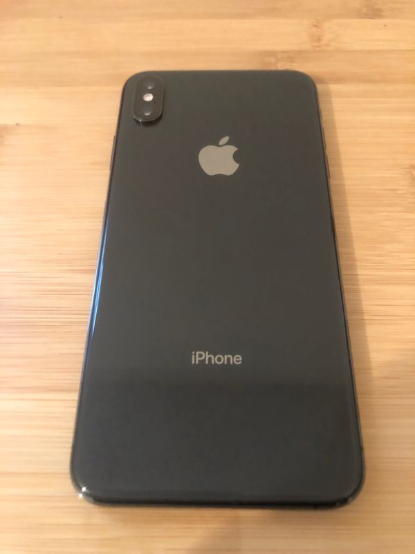 iPhone 10x max Factory Unlocked for Sale in Margate, FL