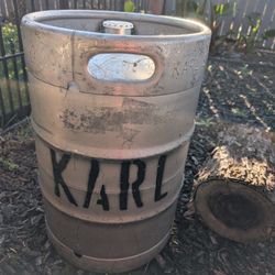 Karl Strauss empty beer keg x2
