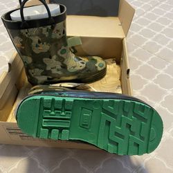 Boy’s Rain boots 