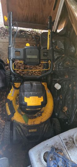 Dewalt Mower