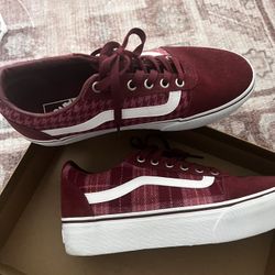 Women’s Vans Size 10