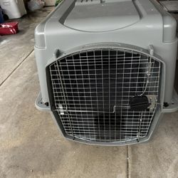 Midsize Dog Crate
