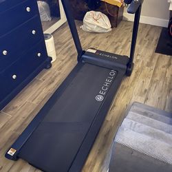 Echelon Stride Sport Smart Exercise Treadmill 1.35 HP