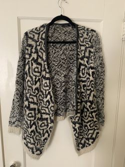 Women’s Medium Cardigan Patterned