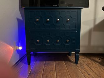 Night stand / 2 drawer chest
