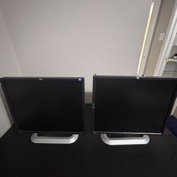 2 HP 1965 Monitors 