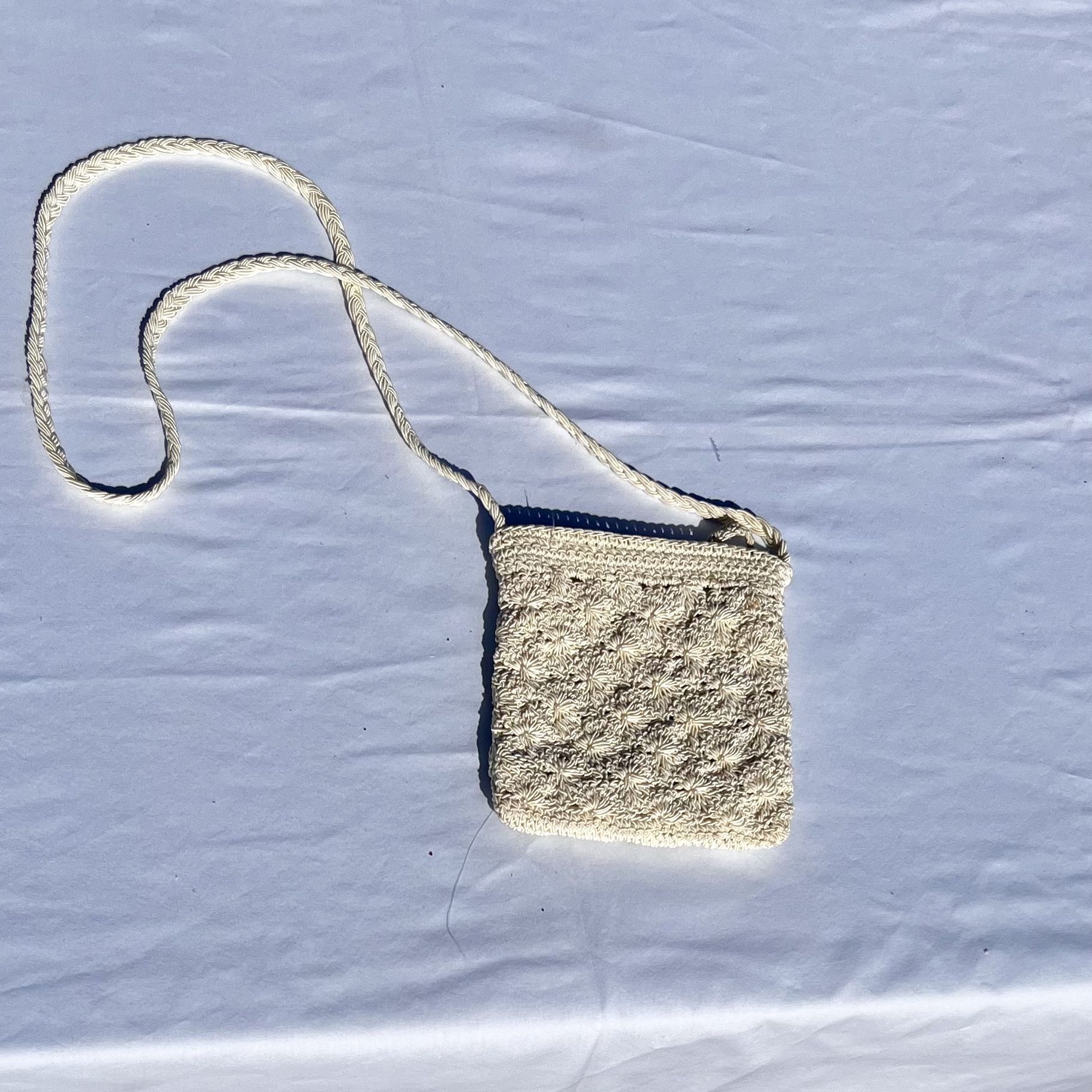 Small girls purse with small pearl beads