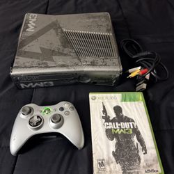 Xbox 360 MW3 Edition 320 GB ( NO AC POWER BRICK/ ADAPTER)$140