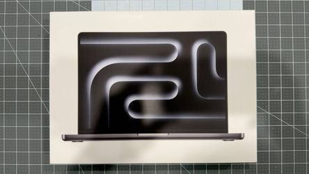 Apple MacBook Pro 14" M5 (Brand New - Factory sealed)
