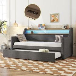 Twin Size Daybed with Trundle