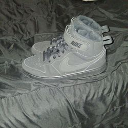 Nike Jordan's Size 7y
