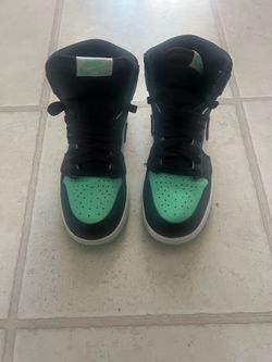 Jordan 1s Mint green