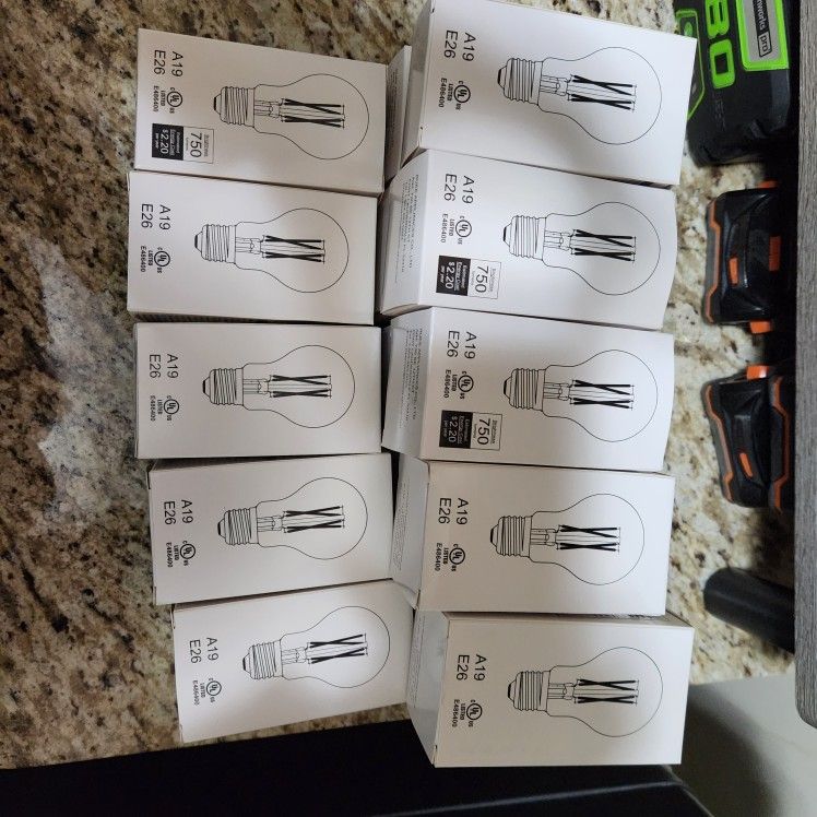 Led Light Bulbs.   New.