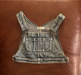 Rehab: Crop top overalls🌻