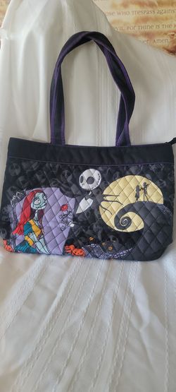 NIGHTMARE BEFORE CHRISTMAS BAG/PURSE ZIPPER CLOSE