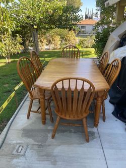 Wood dining table
