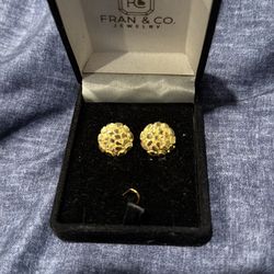 gold nugget earrings